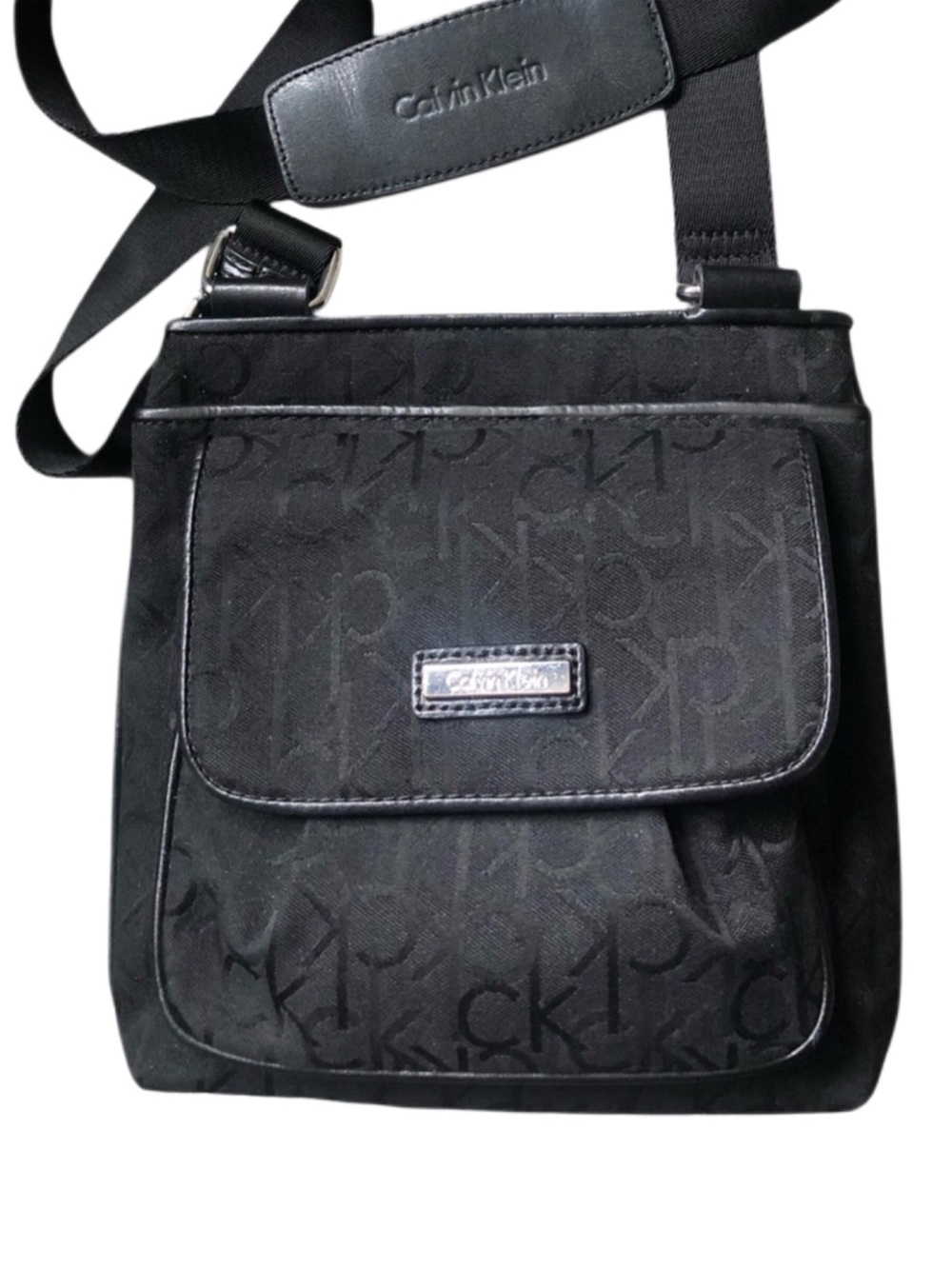 Calvin Klein Black Signature PrintCross Body Bag